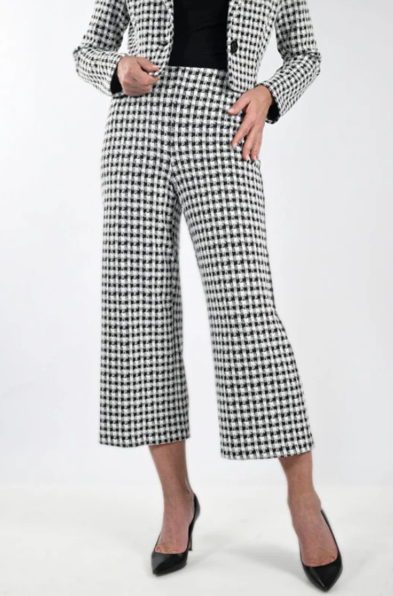 Frank Lyman Houndstooth Knit Pant