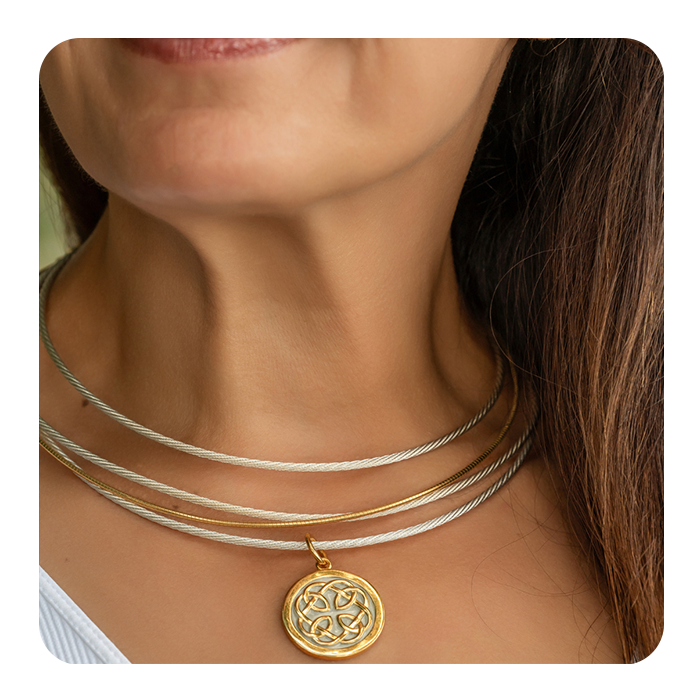 LOLA® Father & Daughter Pendant All Gold