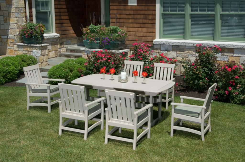 Coastal style outdoor table with hidden fasteners