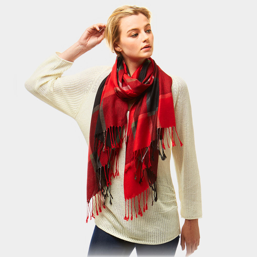 Oblong Plaid Tassel Scarf Red