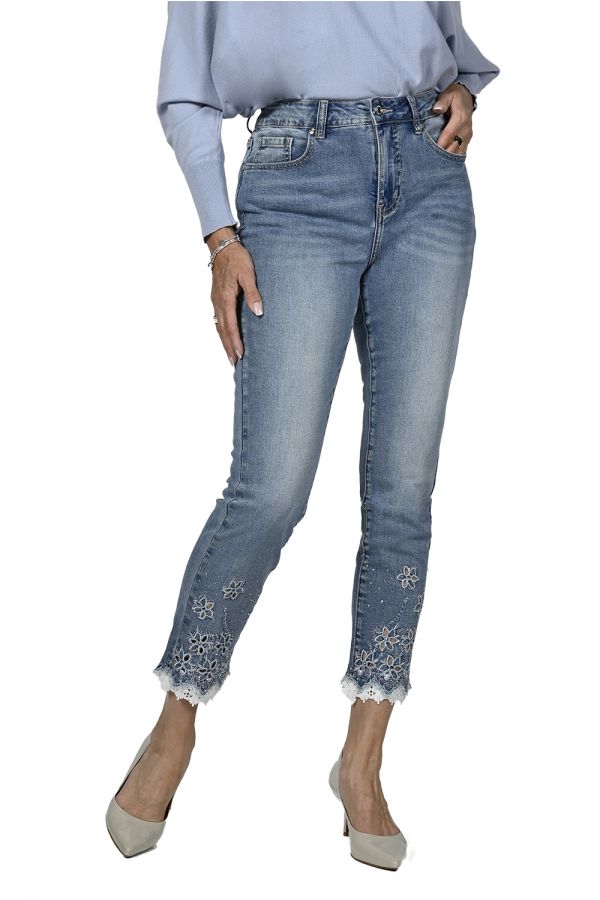 Frank Lyman Embroidered Cuff Jeans